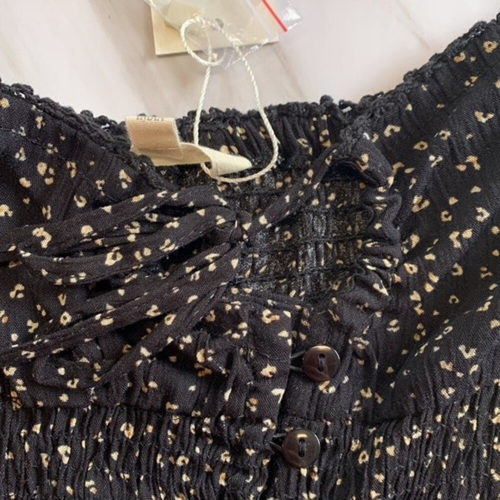 NWT Sim & Sam | Smocked Black Tan Front Tie Button Closure Tank L - Picture 4 of 8